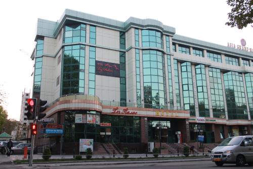 Dushanbe Hotel | Taj Palace Hotel