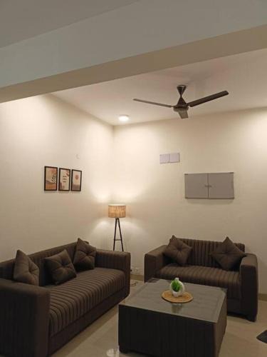 Taj Ganj Apartment | Taj Serenity -Green view Retreat
