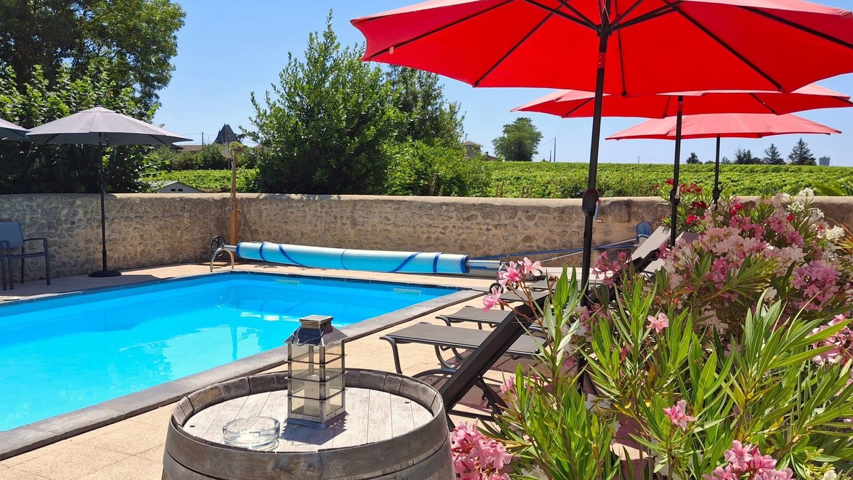 Saint-Seurin-de-Cadourne Bed & Breakfast | Take a break!