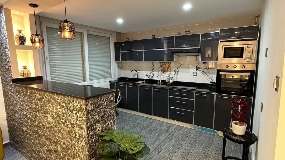Bejaia Apartment | Take it Easy at This Unique & Tranquil Getaway. Rest and Enjoy Your Stay With us