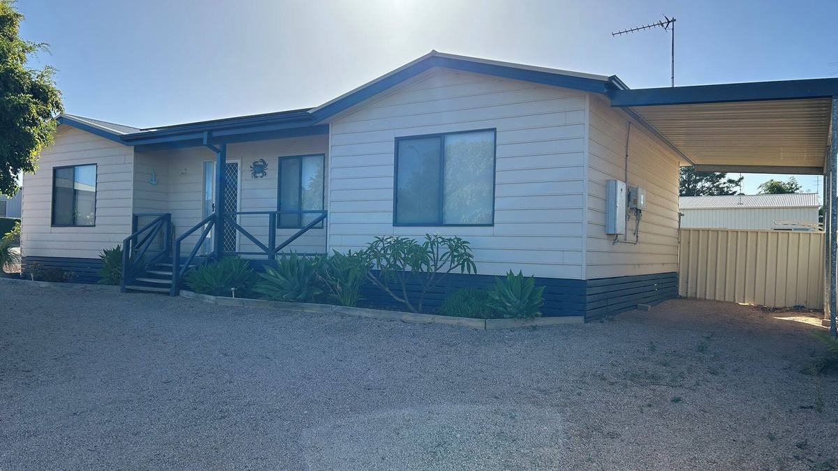 Moonta Bay House | Take The Bait Westside