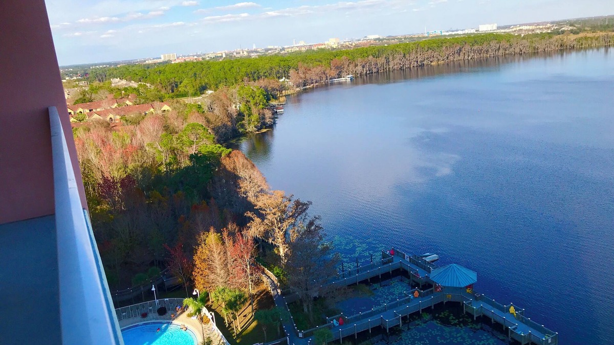 Florida Central Atlantic Coast Resort | Taking breathing Lakeview Resort 1 mile to Disney Orlando/Blue Heron Beach/pets