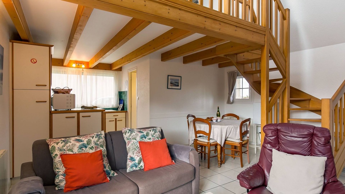 Plounevez-Lochrist House | Tal Ar Mor by Interhome