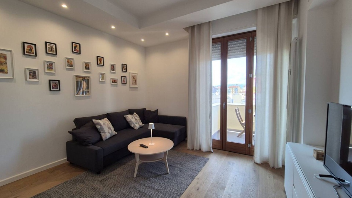 Isolotto Apartment | Talenti apartment with parking