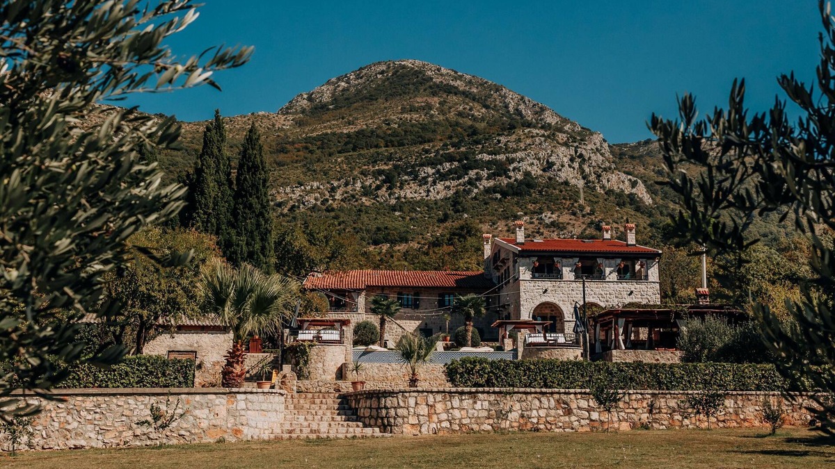 Sutomore Villa | Talici Hill - Rustic Villas