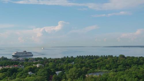 Lasnamae Apartment | Tallinn under your eyes