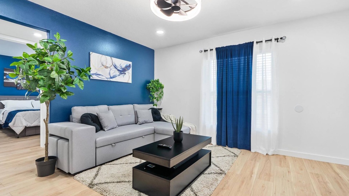 Temple Terrace Apartment | Tampa Bay Gem: 2BR Modern Apartment Hideaway