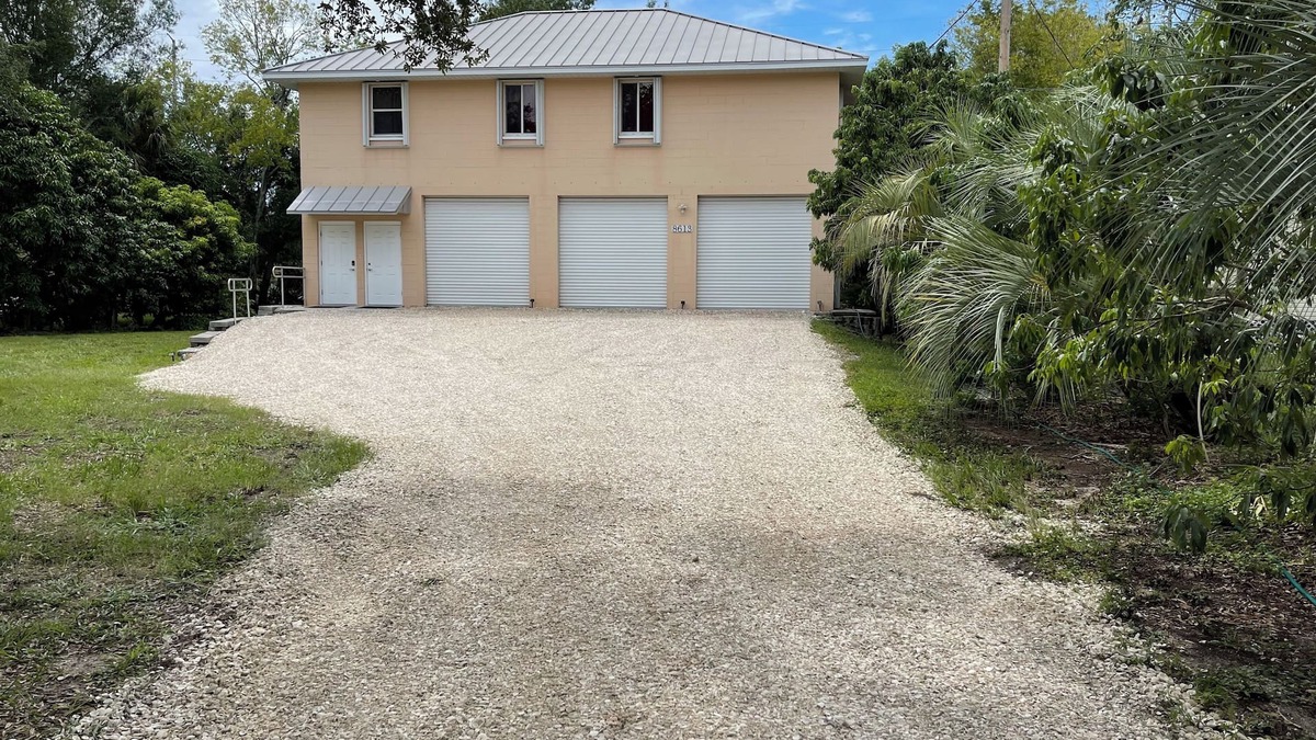 Town N County Park House | TAMPA FLORIDA VACATION DELIGHT