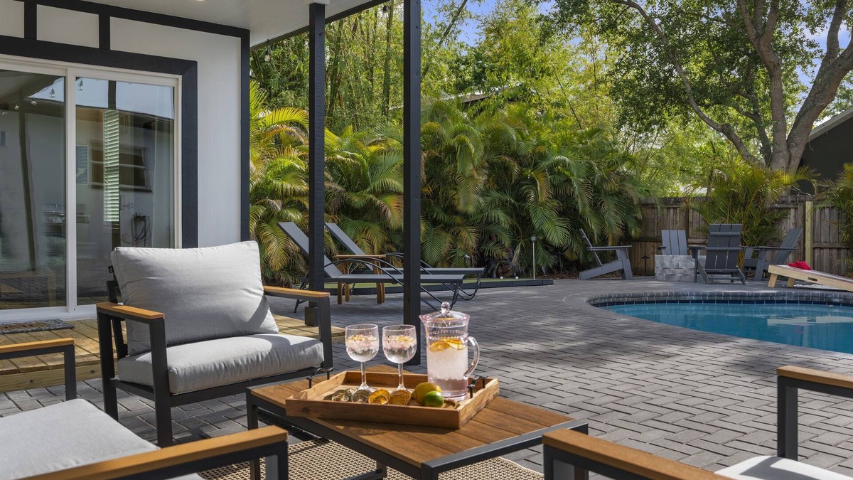 Riverside Heights House | Tampa Getaway | Pool | Game Room | Backyard Oasis