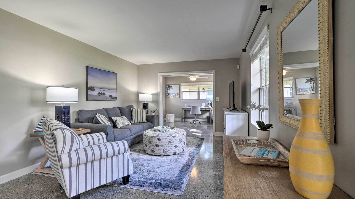 Bay Crest Park House | Tampa Home Near Boat Ramp ~ 10 Mi to Dtwn!