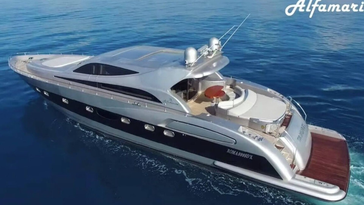Castellammare Vucciria Boat Rental | TAMUREL 27-METER YACHT TOTALLY REFITTED IN 2025,LUXURY CABINS