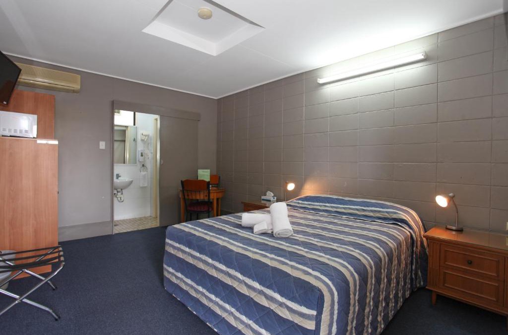 Sarina Hotel | Tandara Hotel Motel
