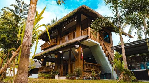 Alfonso House | TANGLAW - A Private Rest house with pool near Tagaytay City