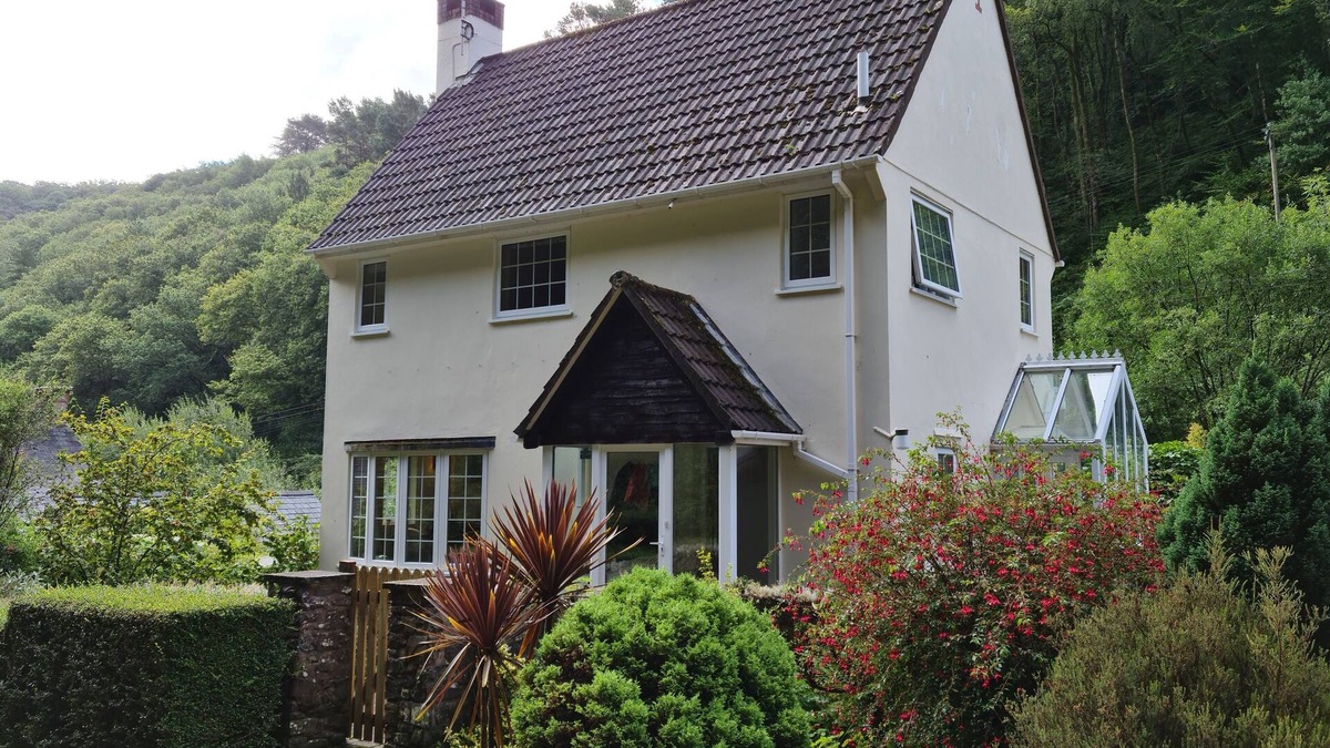 Porlock Cottage | Tanglewood: idyllic two-bedroom cottage in Exmoor National Park