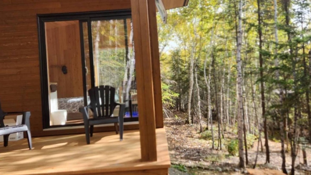 Baie-St-Paul Ski Chalet | Tanières MicroChalets Lynx