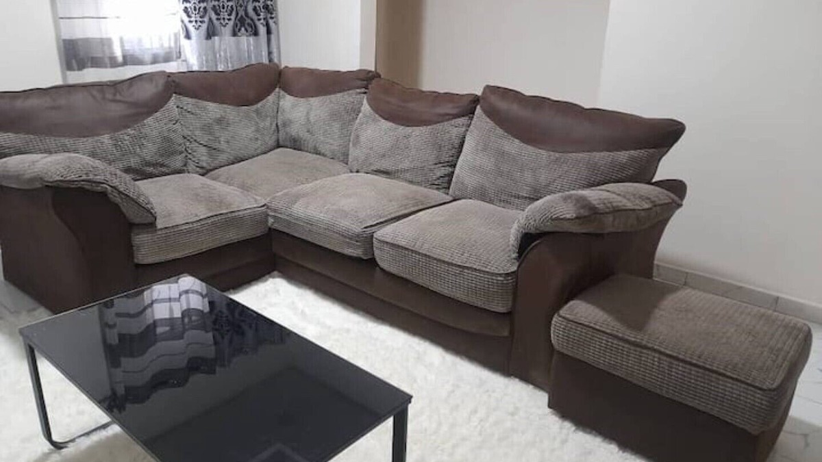 West Coast Division House | Tapis Guest House