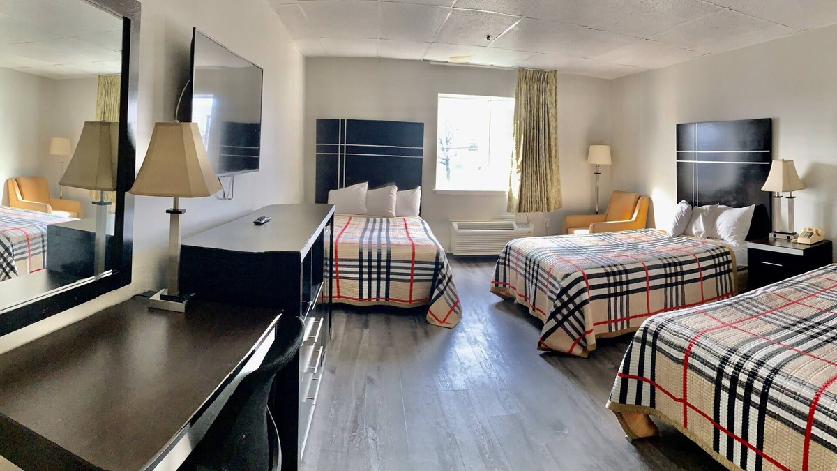Central Nyack Hotel | Tappan Zee Hotel