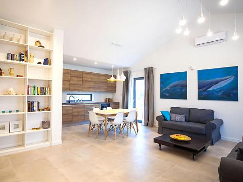 Pavicini Villa | Tara