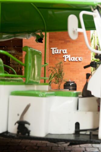 Wat Sam Phraya Hotel | Tara Place Hotel Bangkok