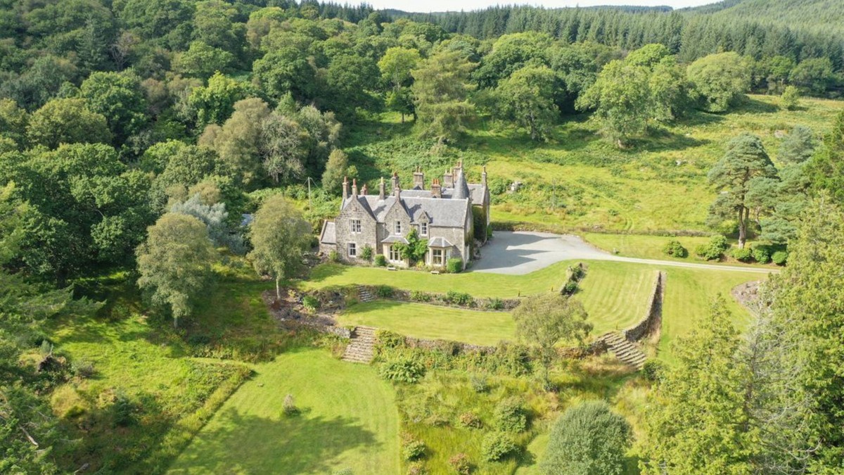 Tarbert Villa | Tarbert Country Manor
