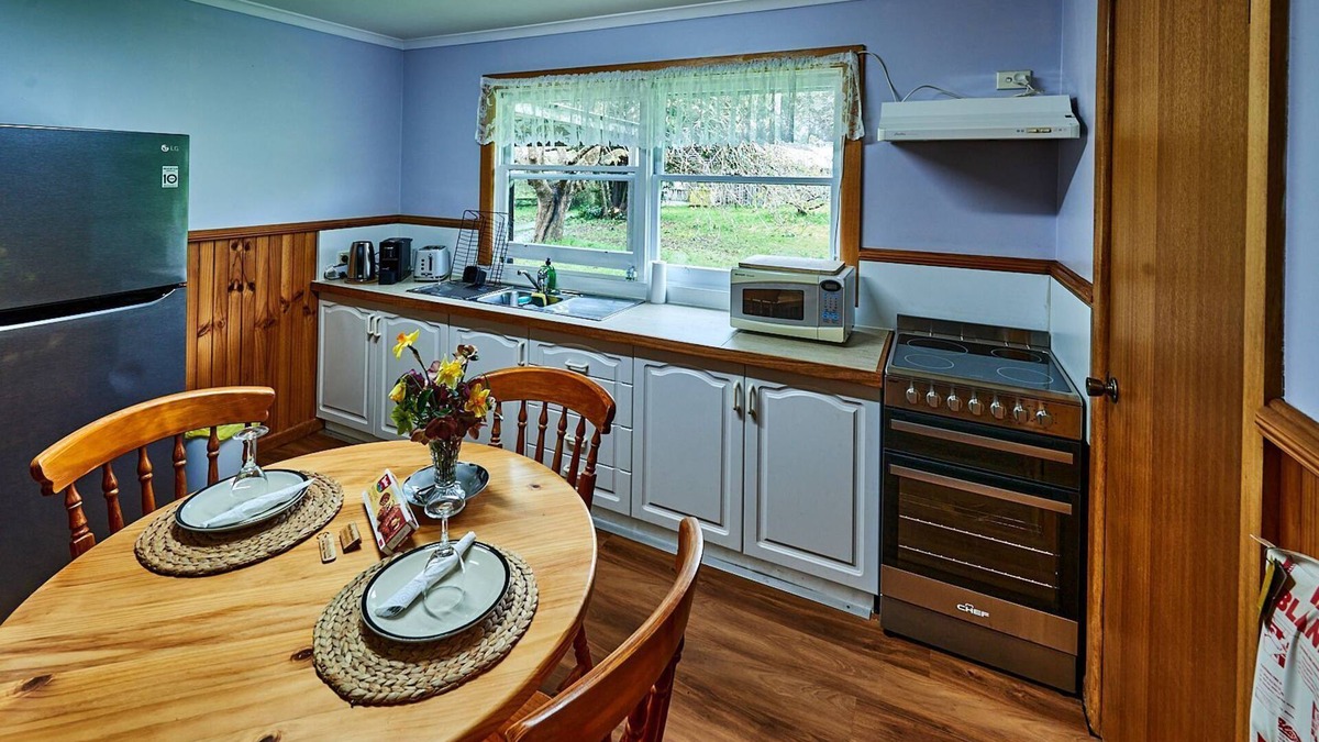 Roger River Cottage | Tarkinegrove. welcome to the wild side.