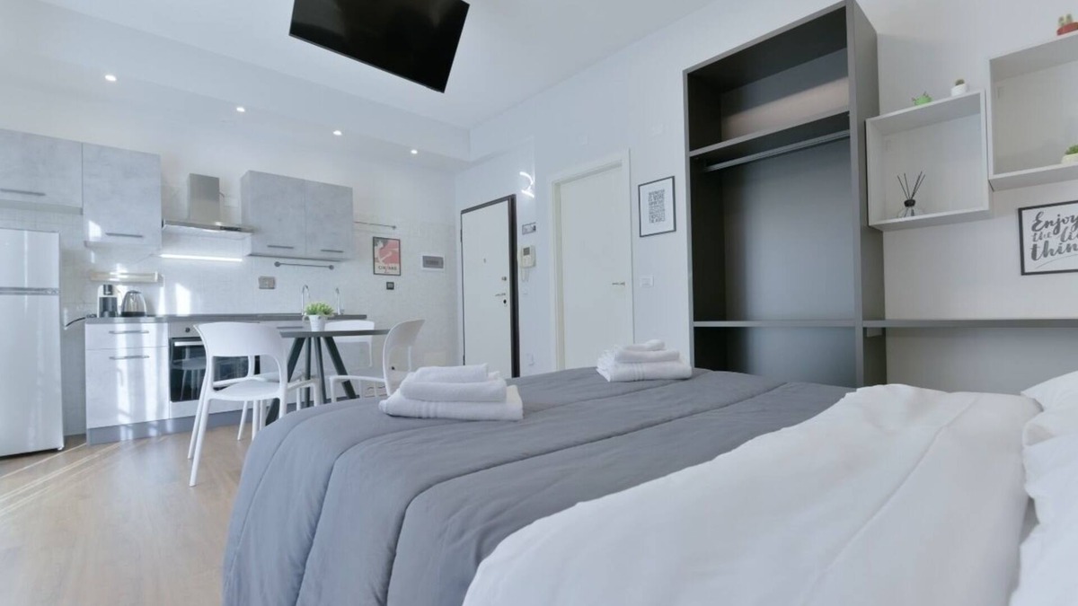 Bolognina Apartment | Taron House Bologna [station-center-fiera]