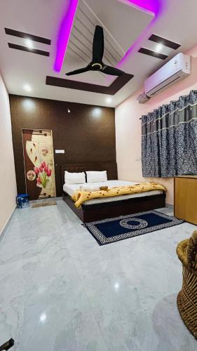 Kamalapur House | Tarzan Homestay Hampi