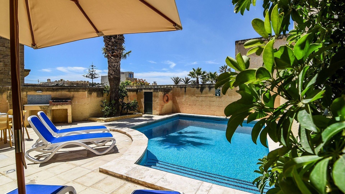 Ta' Għammar House | Tas Soru - Farmhouse full of character with A/C and pool