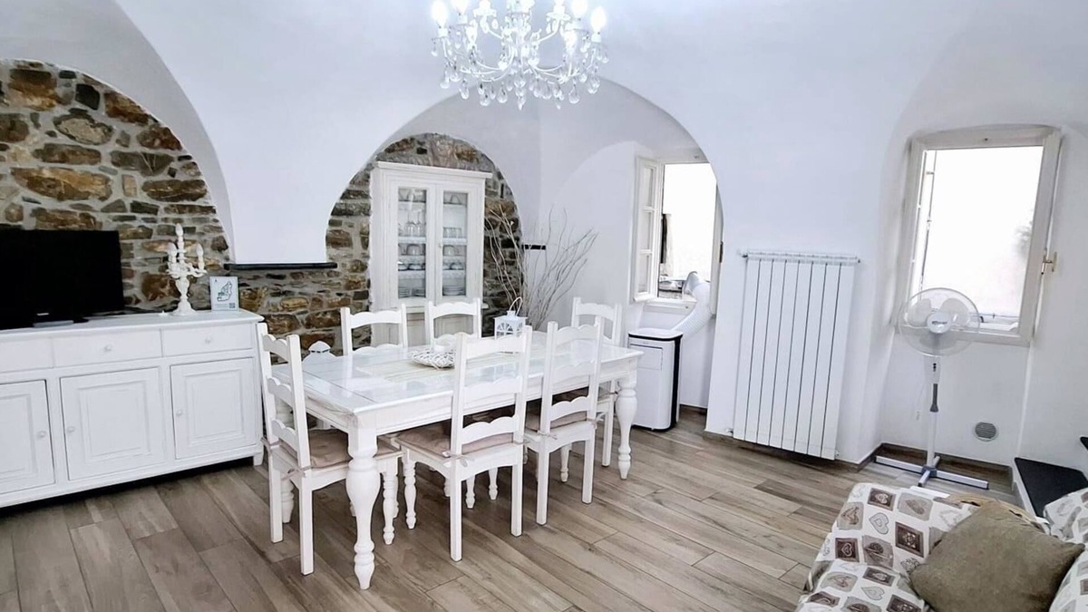 Terzorio Apartment | "TASTE OF PROVENCE" between Sea and Olive Trees.