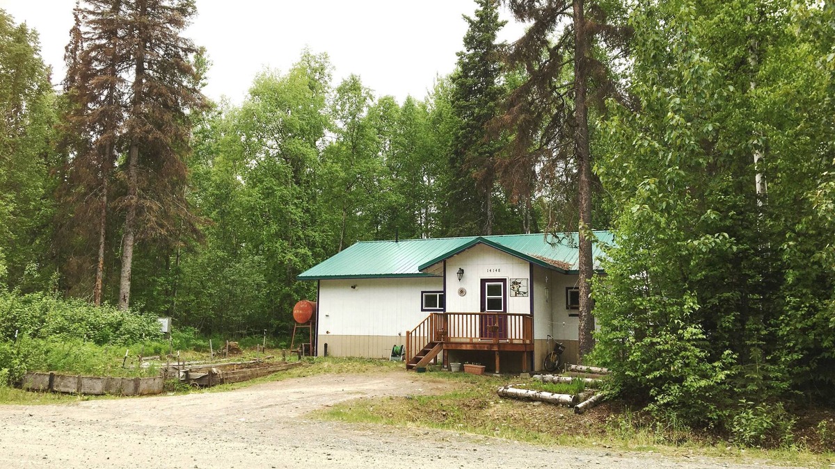 Talkeetna House | * Taste of Talkeetna * Quiet Spacious Elegance with Excellent Coffee *