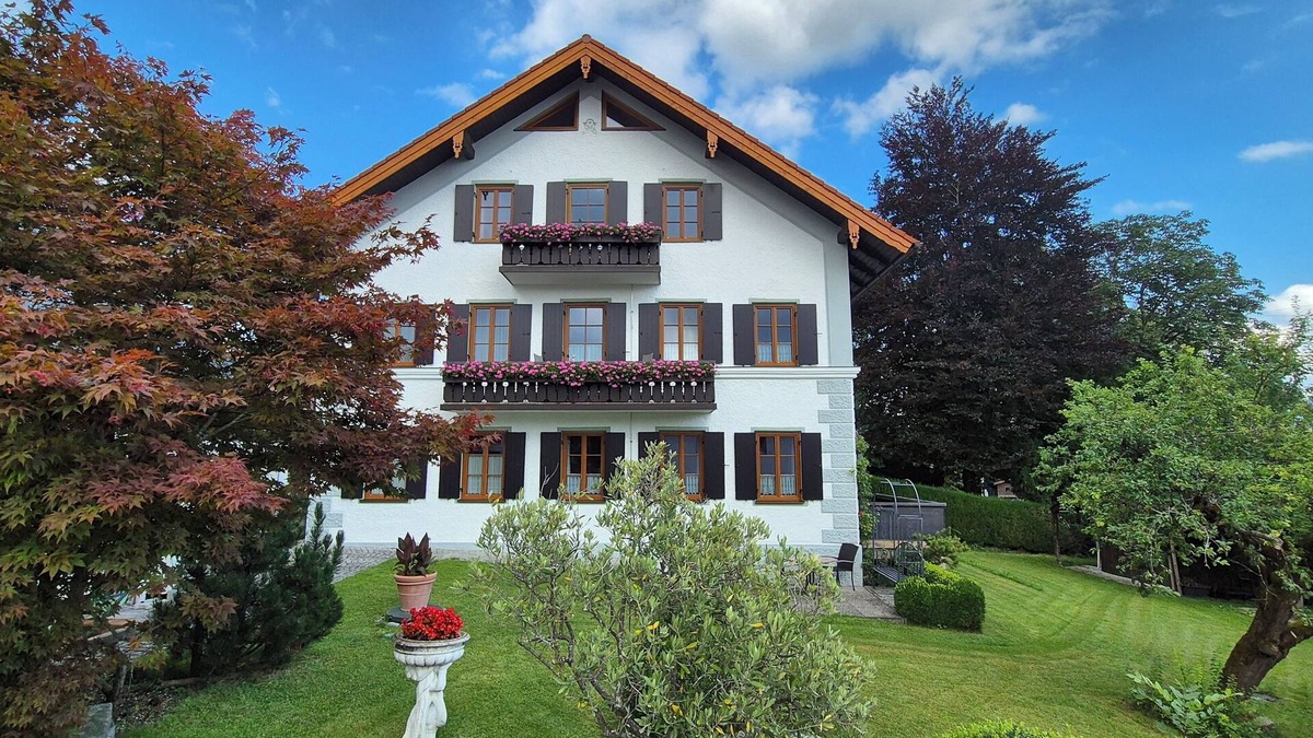 Murnau am Staffelsee Apartment | Tasteful apartments in a central location