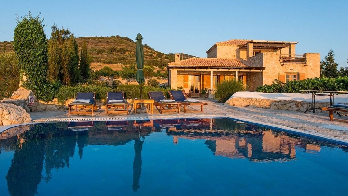 Korithi Villa | Tasteful Zakynthian Stone House with Wonderful Sea Views, Private Infinity Pool & Outdoor Jacuzzi!