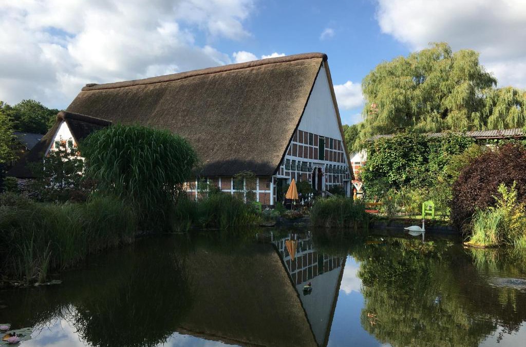 Cadenberge House | Taubenhof - Gut Cadenberge