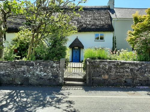Sticklepath House | Tawleat Children, dogs welcome