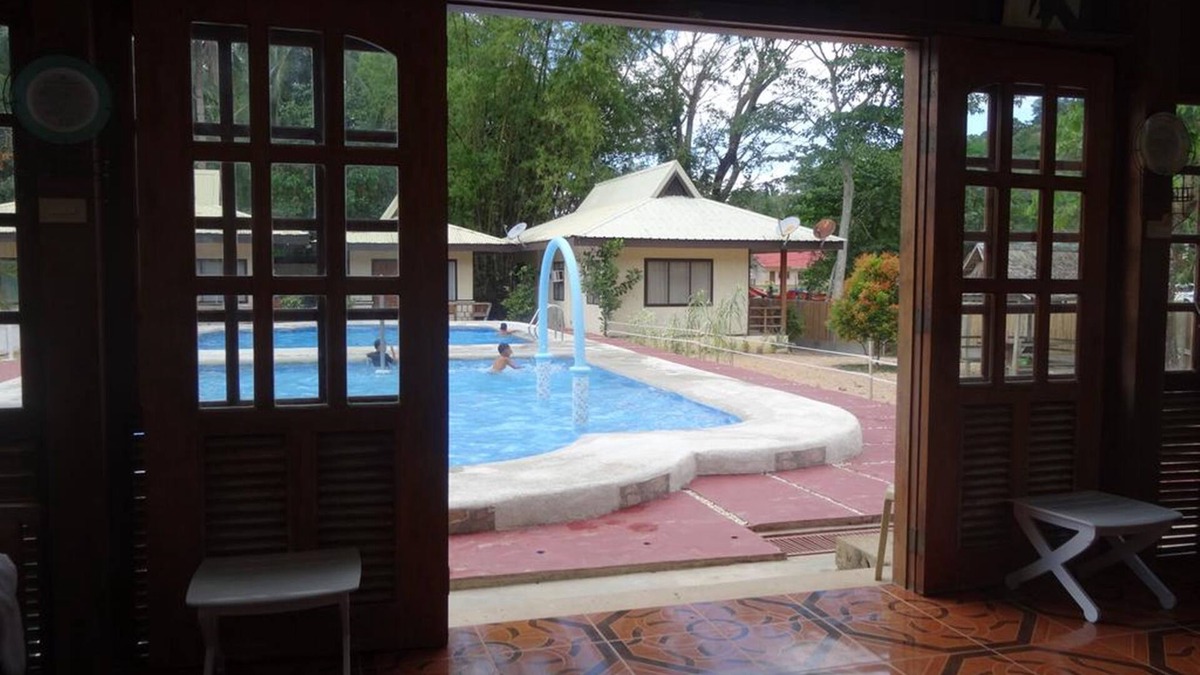 Taytay House | Tay LeLong's Pension House
