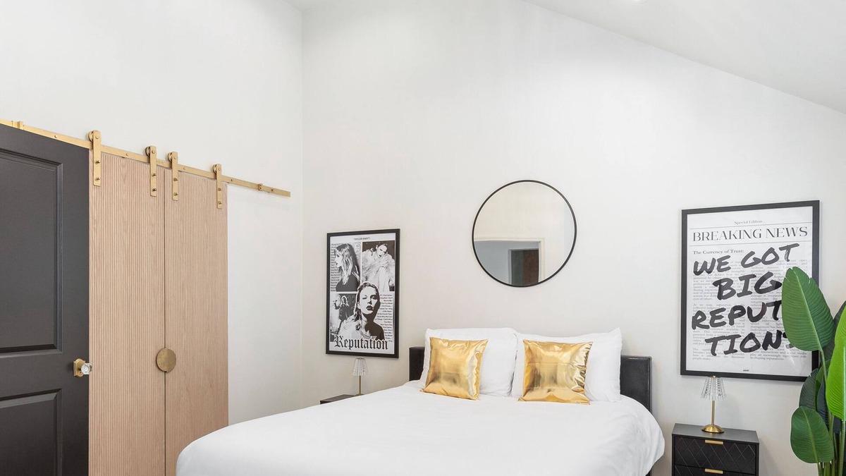 Woodbine House | Taylor Swift Eras Inspired Home-10 min to Broadway Sleeps 10