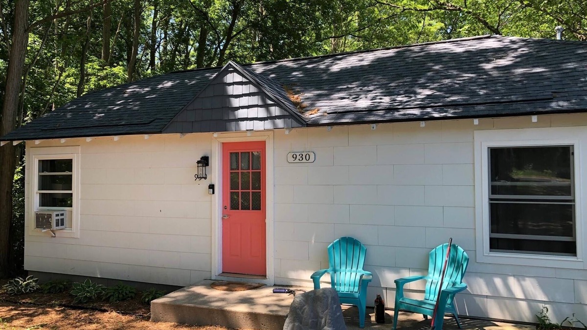 Traverse City House | TC Tiny House Near Boardman Lake Trail
