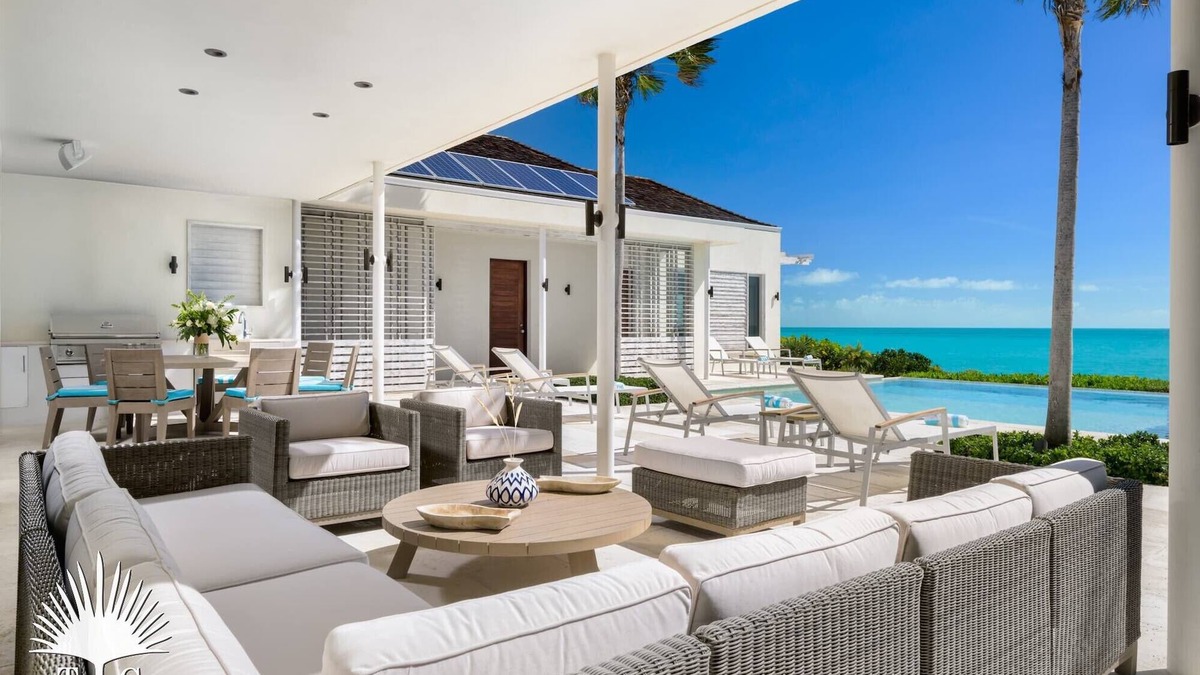 Long Bay Hills House | TC Villas -Aguaribay -Pool and Private Beach Access