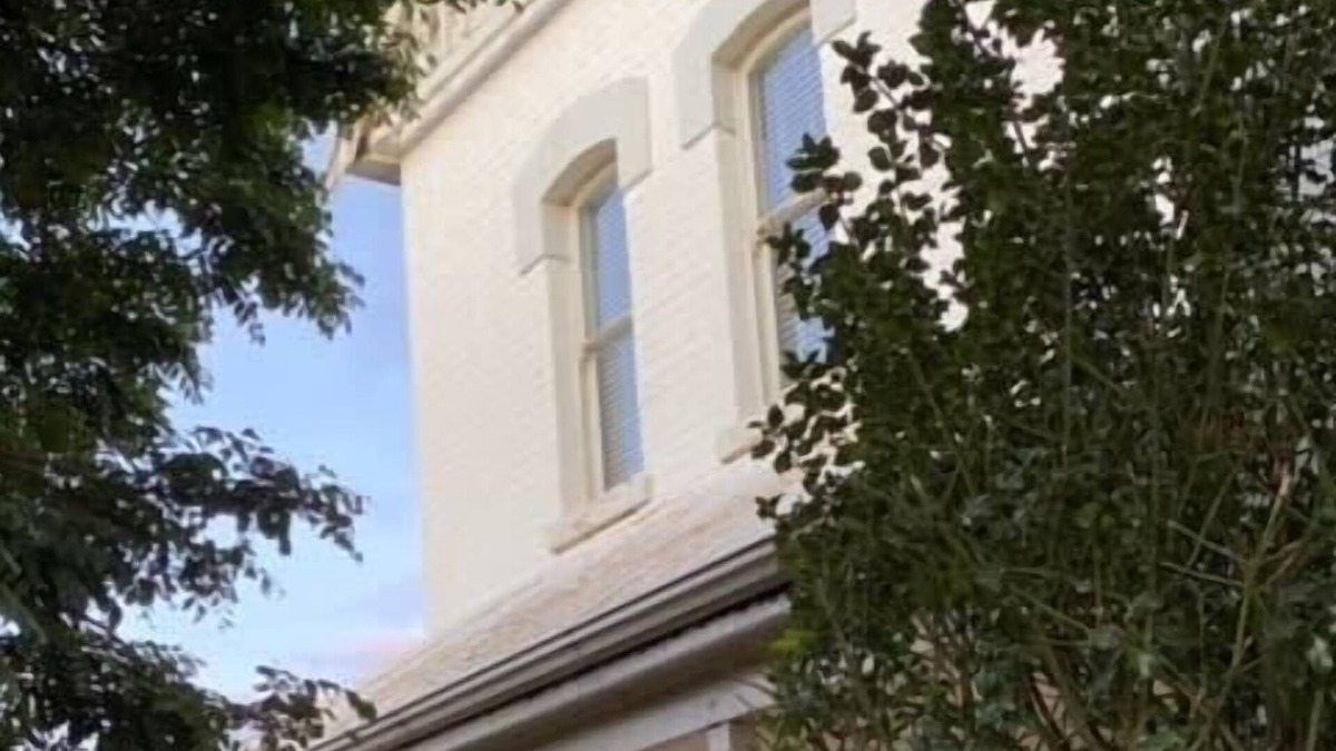 Blayney Bed & Breakfast | Te Rata House - Mezzanine Room