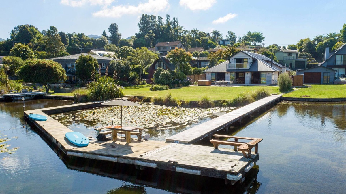 Lake Okareka House | TE TAURAKA Lakeside Escape in Okareka: Spacious, Stunning & Perfect for Families