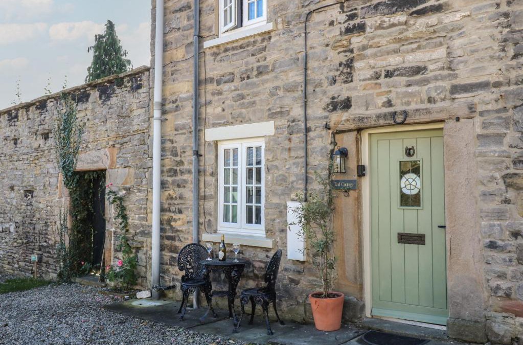 Middleham House | Teal Cottage