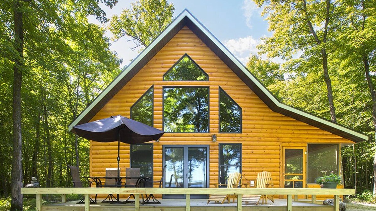 Richwood Cabin | Technicolor Autumn in a Timeless Cabin - Strawberry Lake Cabin