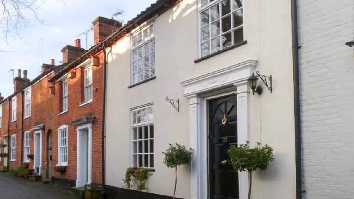 Aylsham Cottage | TED'S PLACE, pet friendly, character holiday cottage in Aylsham