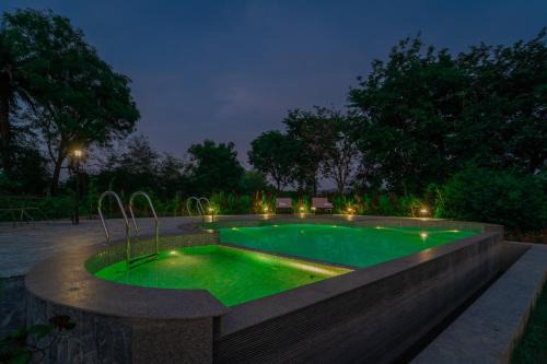Talab Resort | Tehla Bagh
