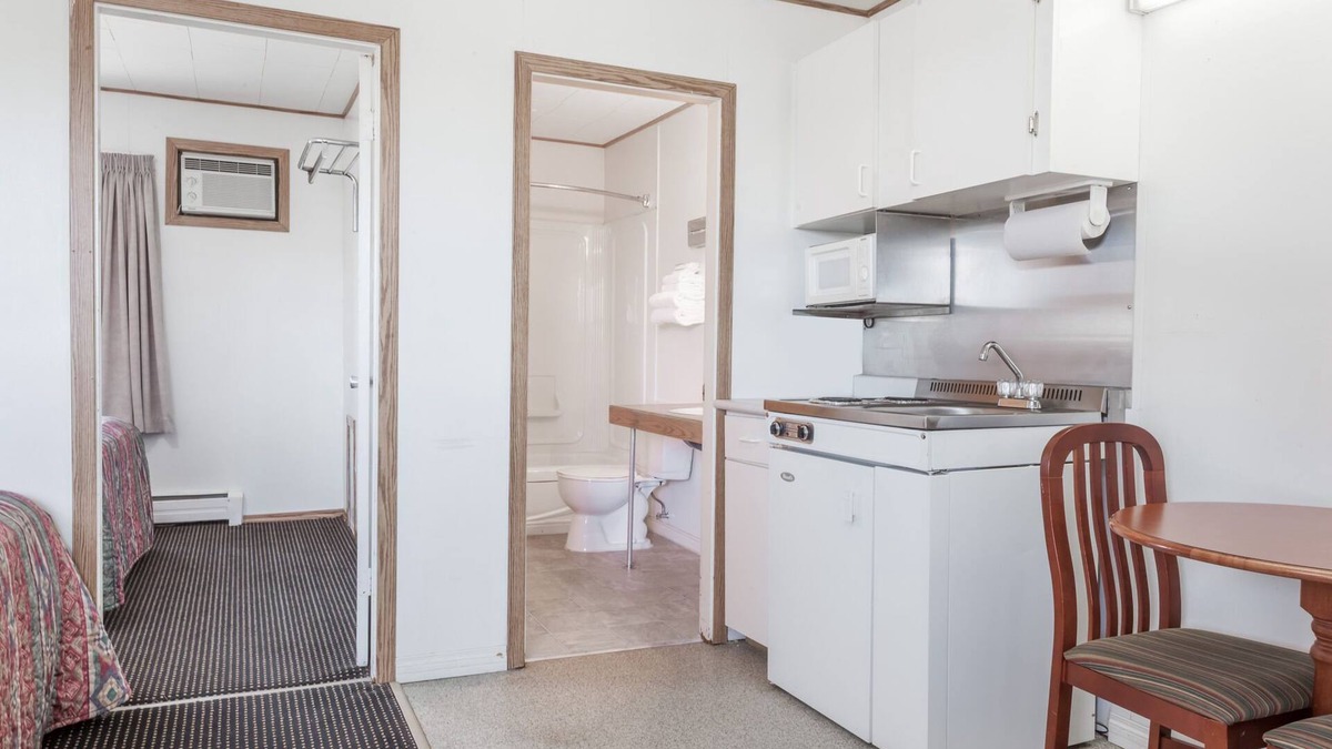 Brooks Hotel | Tel Star Motel