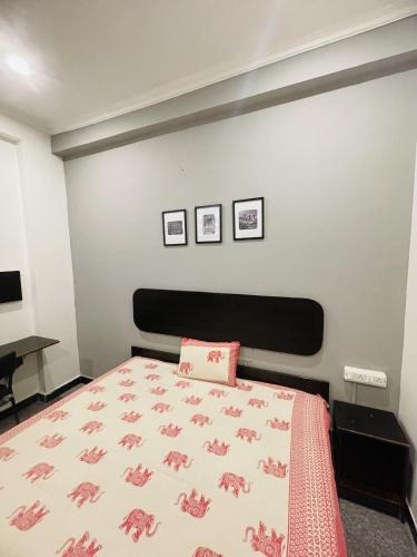 Vidhyadhar Nagar House | Tenants I