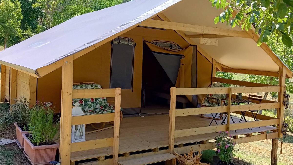 Sant'Elpidio a Mare RV Rental | Tenda Noceto con Piscina