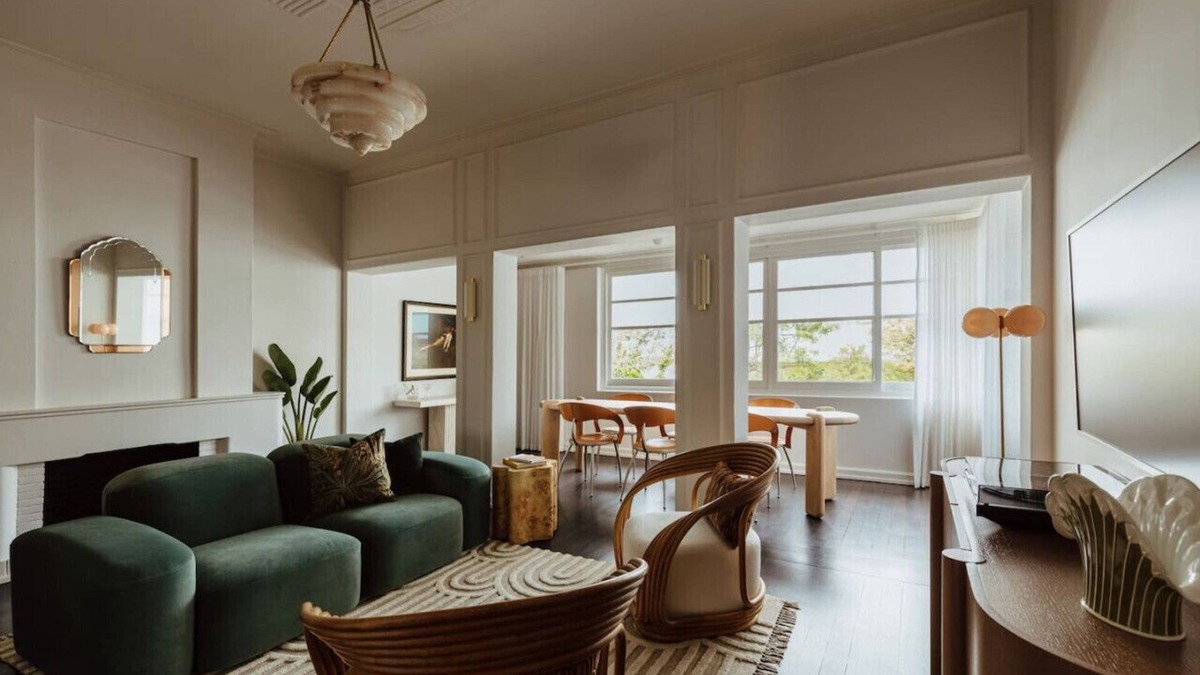 Glenelg South Apartment | Tender is the Stay - Luxury designer 2BR Glenelg