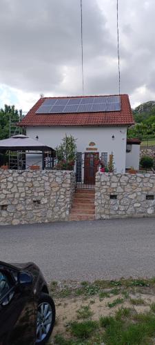 Siklos House | Tenkes-hegyi Vendégház