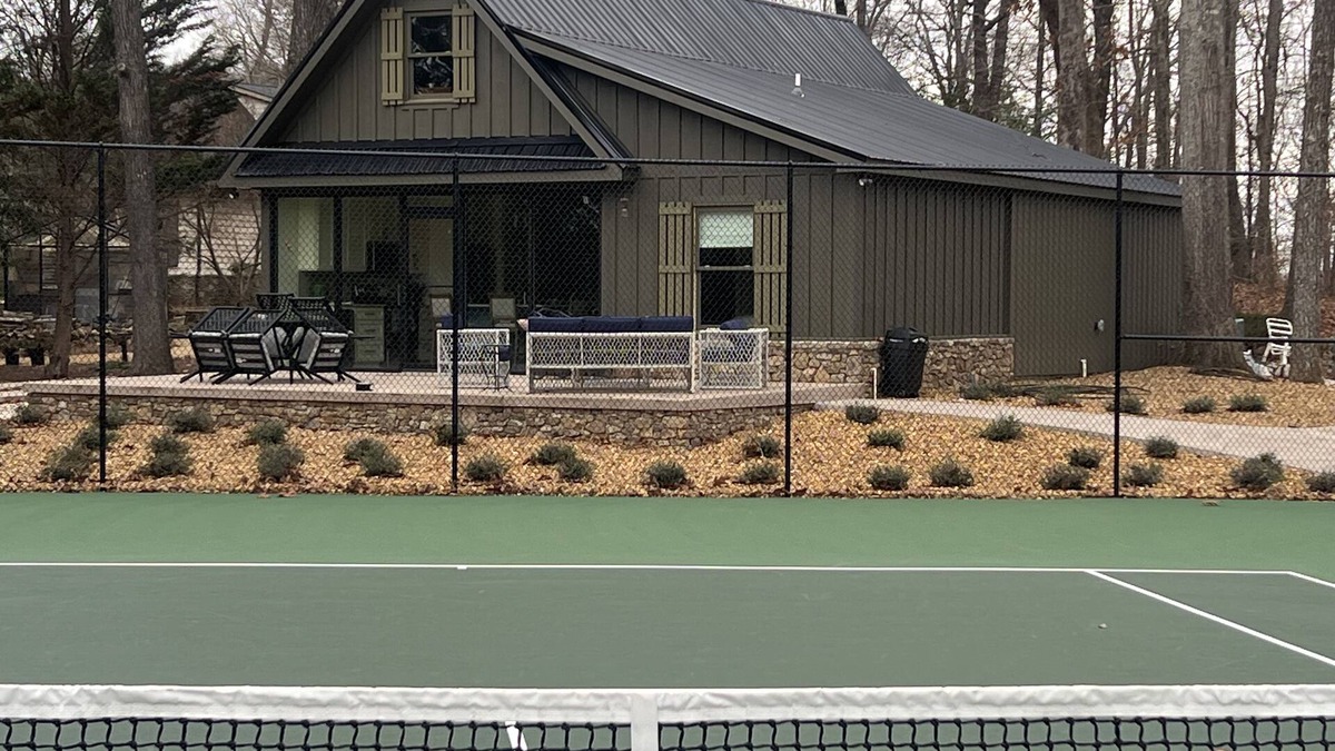 Silver Creek House | Tennis Bungalow close to Rome Tennis Center at Berry and Pickle Ball